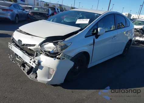 2014 Toyota Prius Three from USA, damaged, VIN JTDKN3DU1E1800929